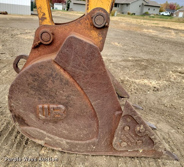 image for item DN3615 1999 Hyundai Robex 130LC-3 excavator