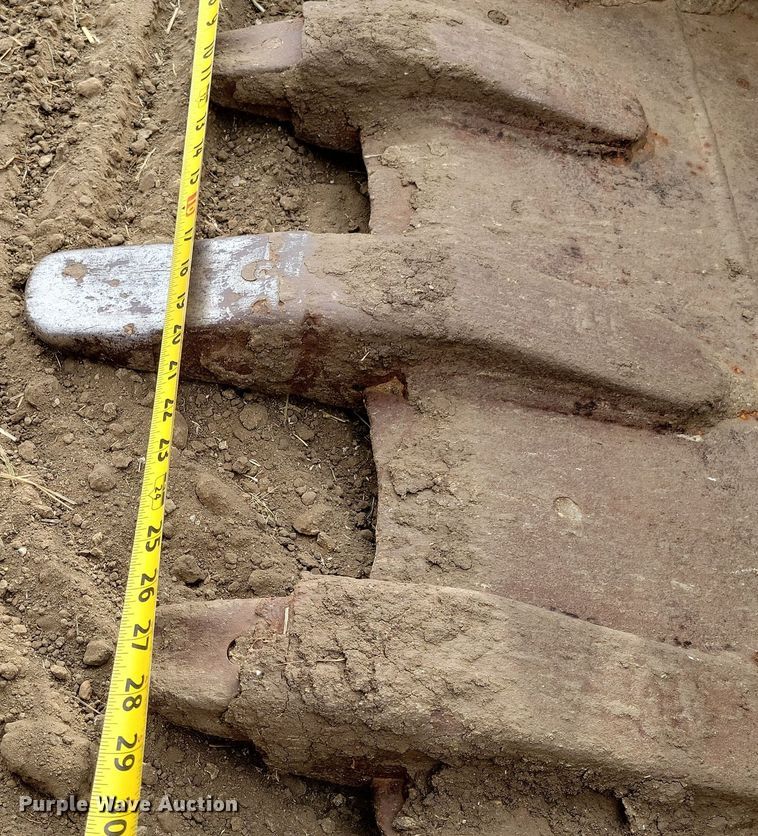 image for item DN3615 1999 Hyundai Robex 130LC-3 excavator