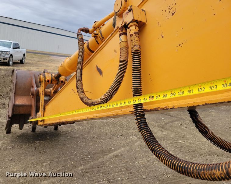 image for item DN3615 1999 Hyundai Robex 130LC-3 excavator