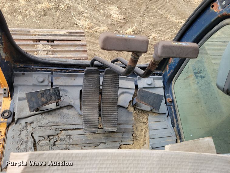 image for item DN3615 1999 Hyundai Robex 130LC-3 excavator