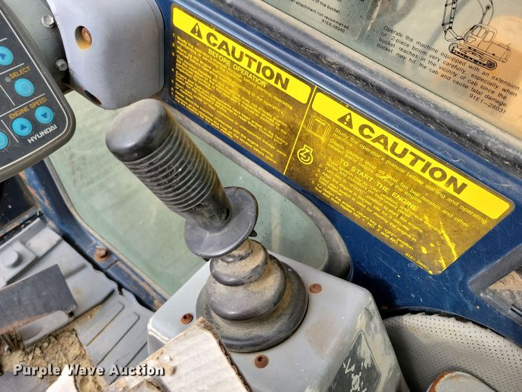 image for item DN3615 1999 Hyundai Robex 130LC-3 excavator