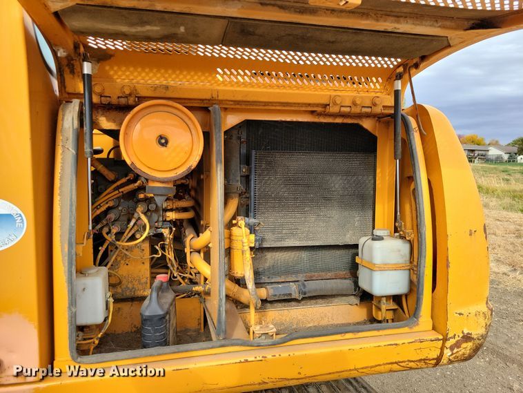 image for item DN3615 1999 Hyundai Robex 130LC-3 excavator