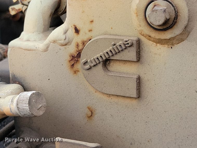 image for item DN3615 1999 Hyundai Robex 130LC-3 excavator