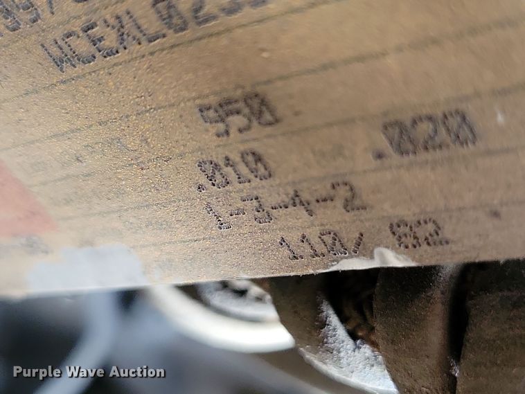 image for item DN3615 1999 Hyundai Robex 130LC-3 excavator