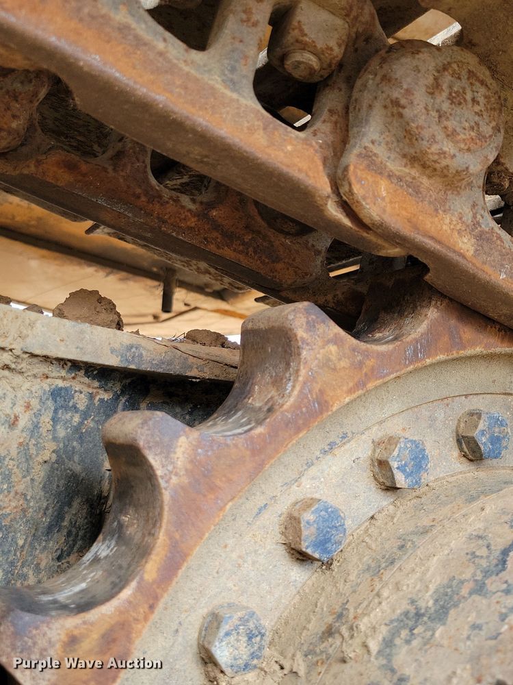 image for item DN3615 1999 Hyundai Robex 130LC-3 excavator