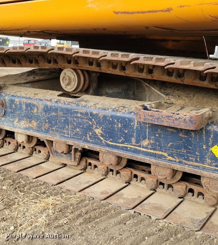 image for item DN3615 1999 Hyundai Robex 130LC-3 excavator