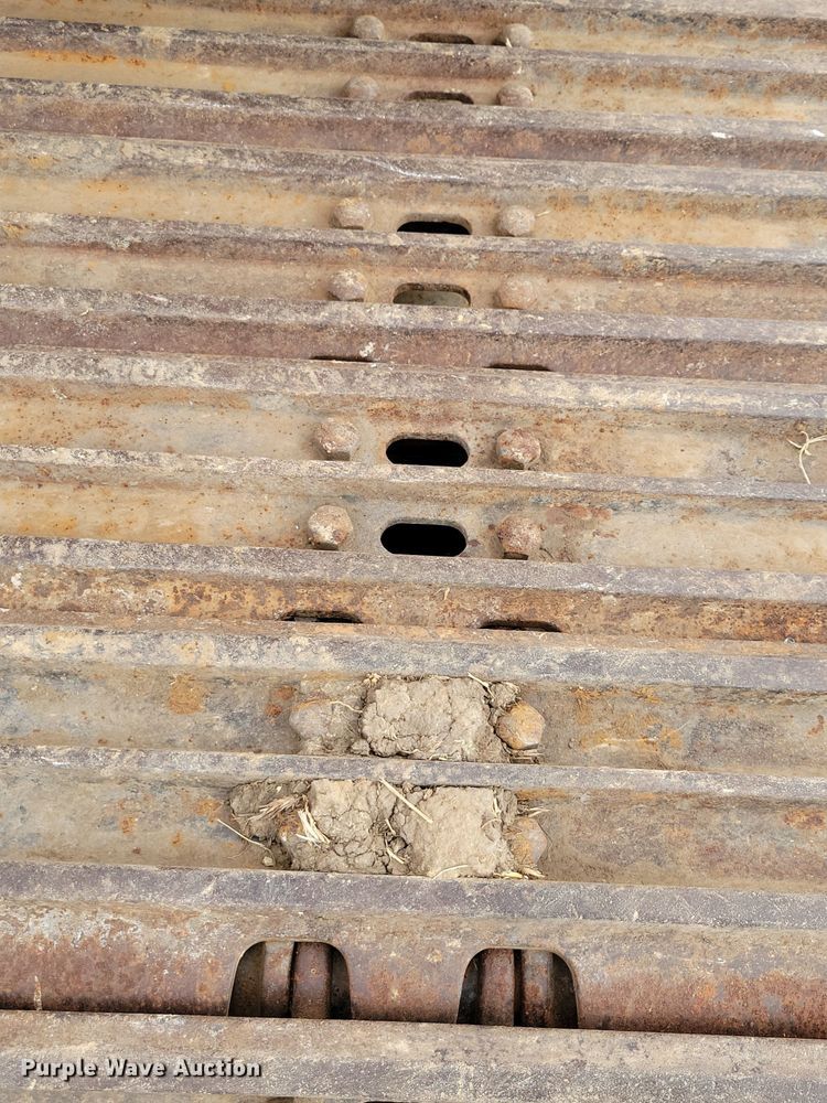 image for item DN3615 1999 Hyundai Robex 130LC-3 excavator