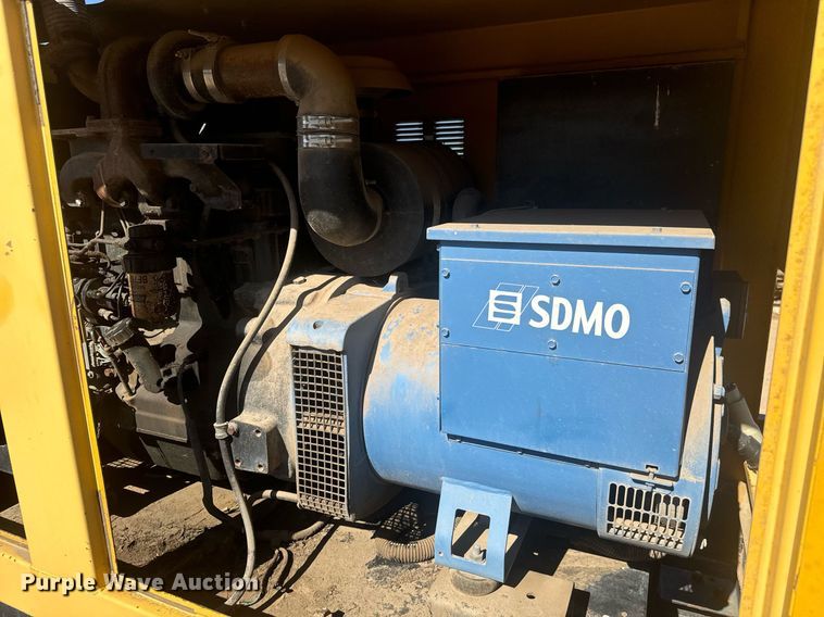 image for item DO1753 2007 Falcon Trailerworks generator