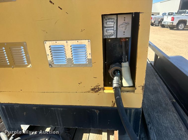 image for item DO1753 2007 Falcon Trailerworks generator