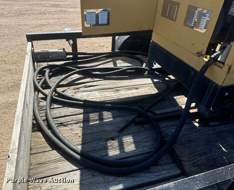 image for item DO1753 2007 Falcon Trailerworks generator