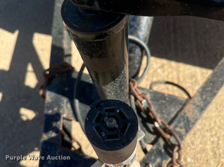 image for item DO1753 2007 Falcon Trailerworks generator