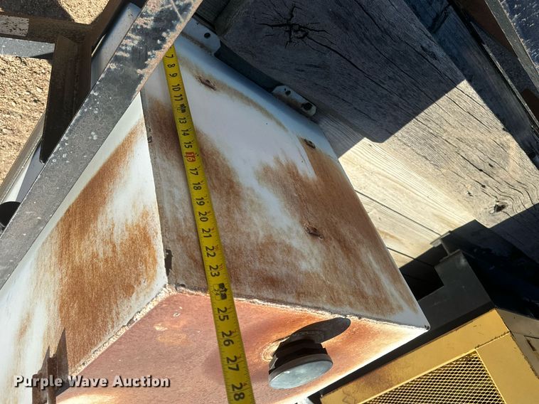 image for item DO1753 2007 Falcon Trailerworks generator