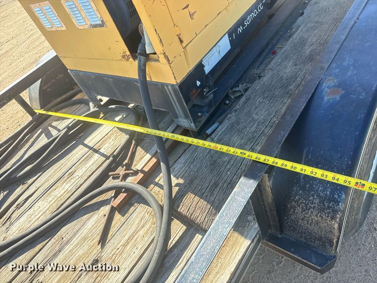 image for item DO1753 2007 Falcon Trailerworks generator