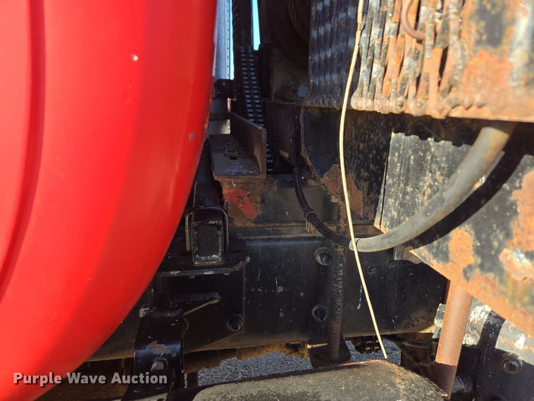 image for item DO1755 1994 Mack RD688S winch truck