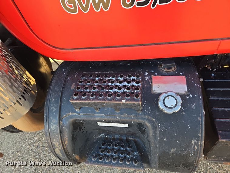 image for item DO1755 1994 Mack RD688S winch truck