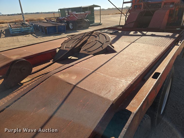 image for item DO1756 1999 Western Star 4964EX winch truck