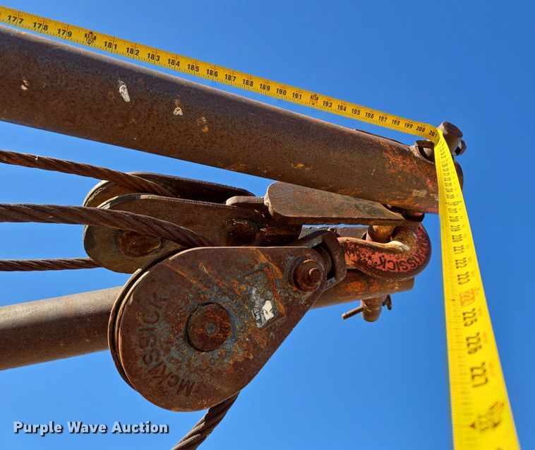 image for item DO1756 1999 Western Star 4964EX winch truck