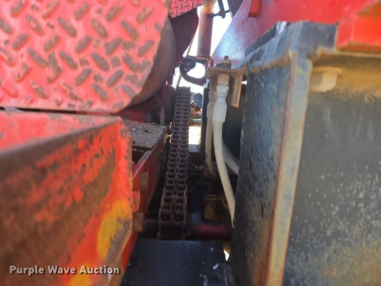 image for item DO1756 1999 Western Star 4964EX winch truck