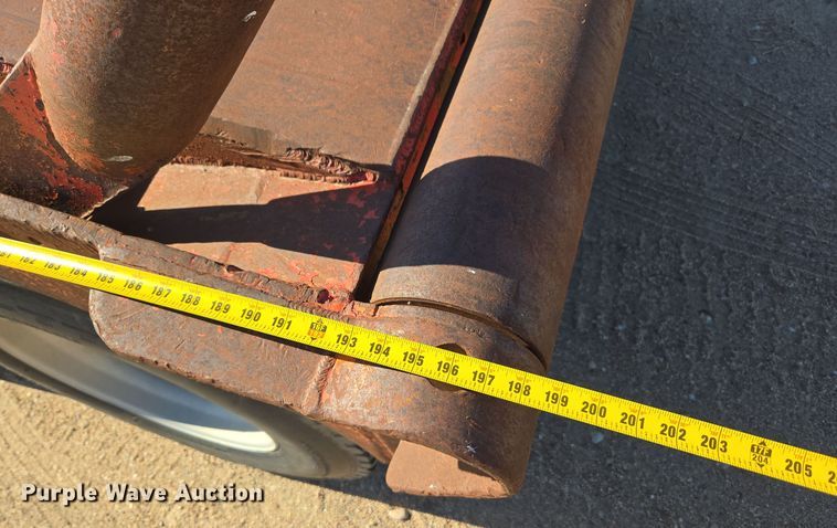 image for item DO1756 1999 Western Star 4964EX winch truck