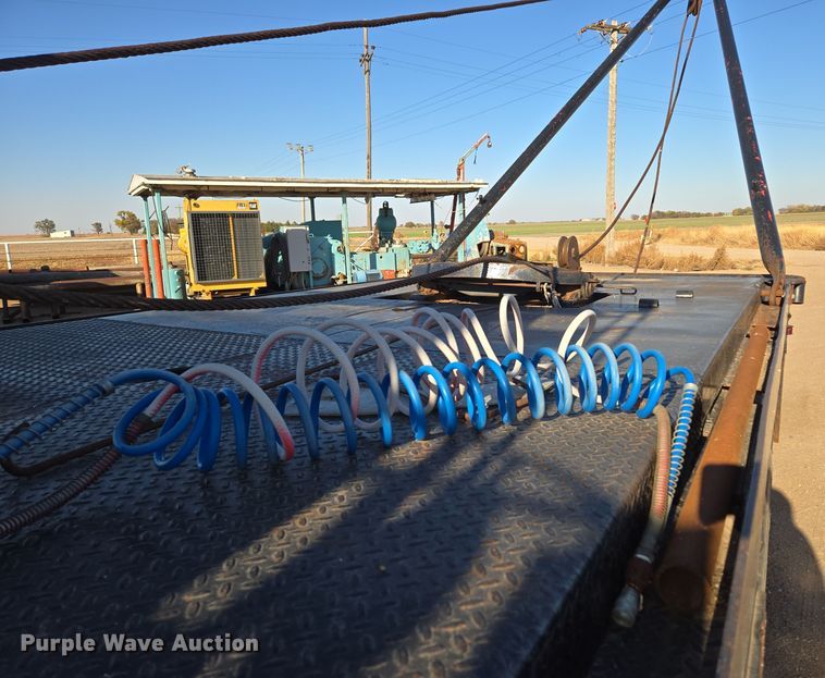 image for item DO1757 1991 International Paystar 5000 winch truck