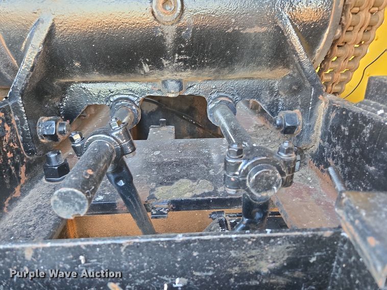 image for item DO1757 1991 International Paystar 5000 winch truck