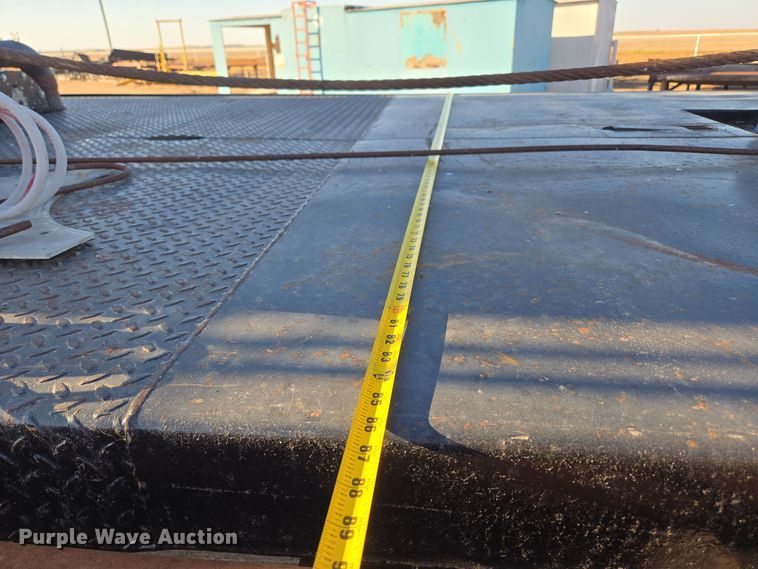 image for item DO1757 1991 International Paystar 5000 winch truck