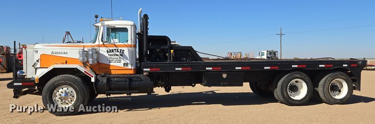 image for item DO1763 1981 Autocar winch truck