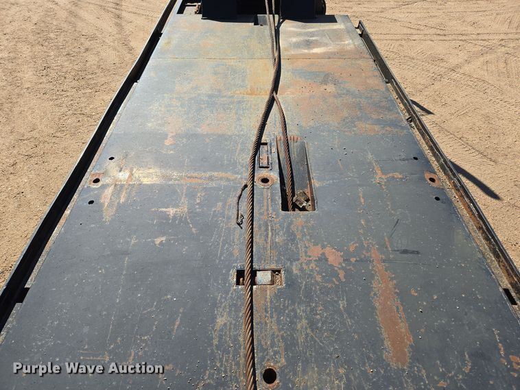 image for item DO1763 1981 Autocar winch truck