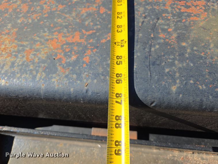 image for item DO1763 1981 Autocar winch truck