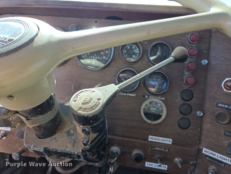 image for item DO1763 1981 Autocar winch truck