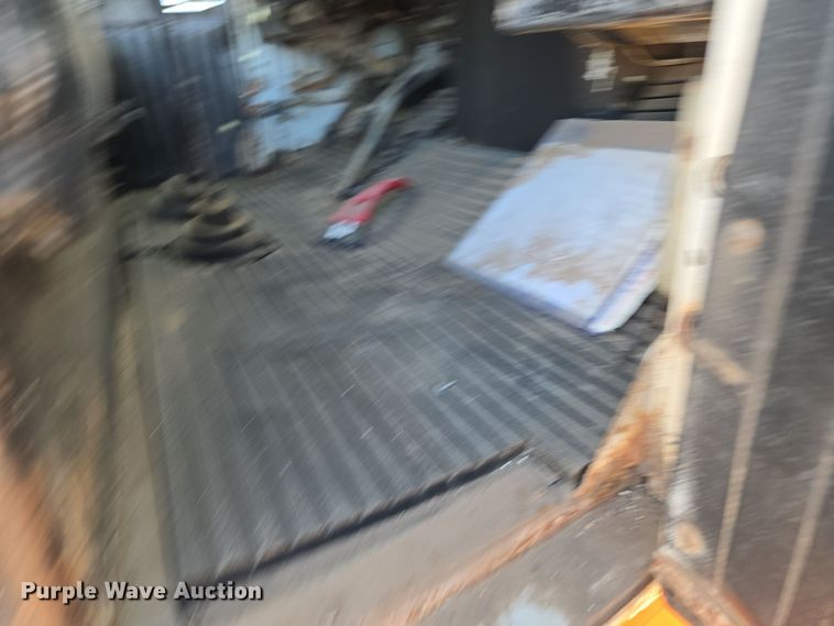 image for item DO1763 1981 Autocar winch truck