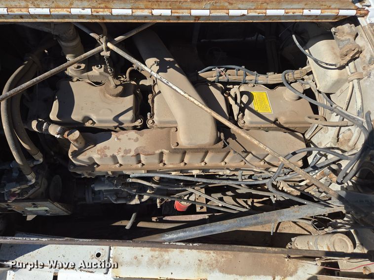 image for item DO1763 1981 Autocar winch truck