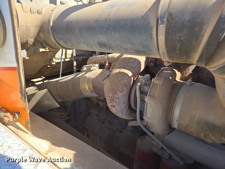 image for item DO1763 1981 Autocar winch truck