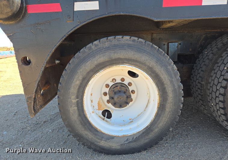 image for item DO1763 1981 Autocar winch truck