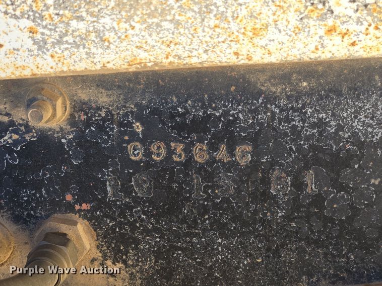 image for item DO1763 1981 Autocar winch truck