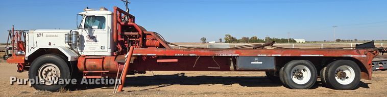 image for item DO1764 1981 Autocar DC10364B winch truck