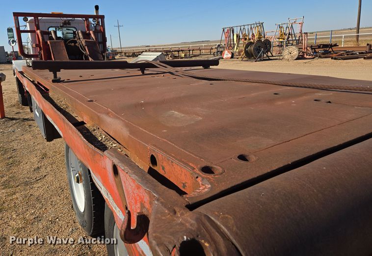 image for item DO1764 1981 Autocar DC10364B winch truck