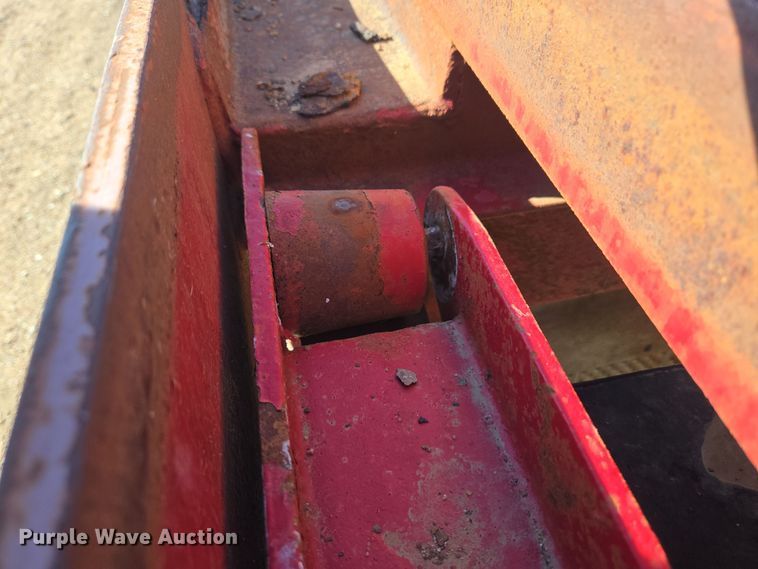 image for item DO1764 1981 Autocar DC10364B winch truck