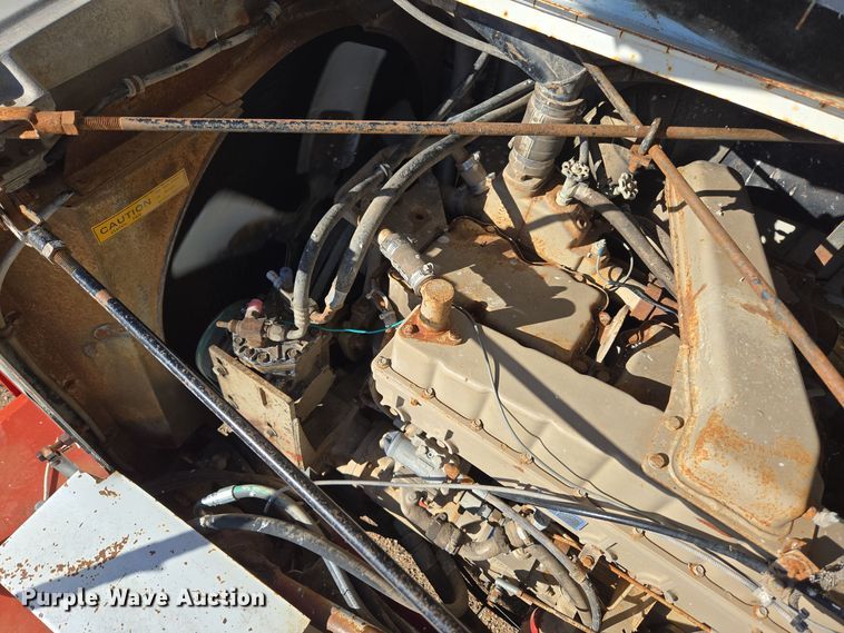 image for item DO1764 1981 Autocar DC10364B winch truck