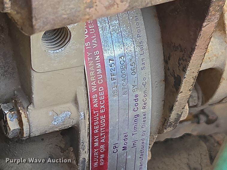 image for item DO1764 1981 Autocar DC10364B winch truck