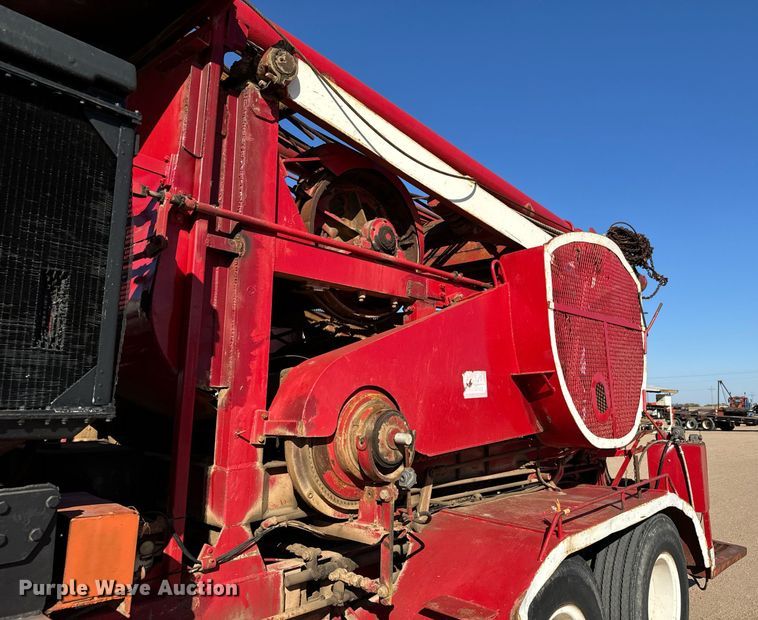 image for item DO1765 Cable tool drilling rig trailer