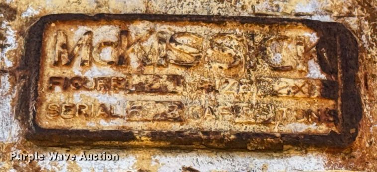 image for item DO1765 Cable tool drilling rig trailer