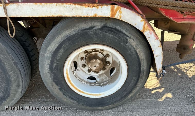 image for item DO1765 Cable tool drilling rig trailer