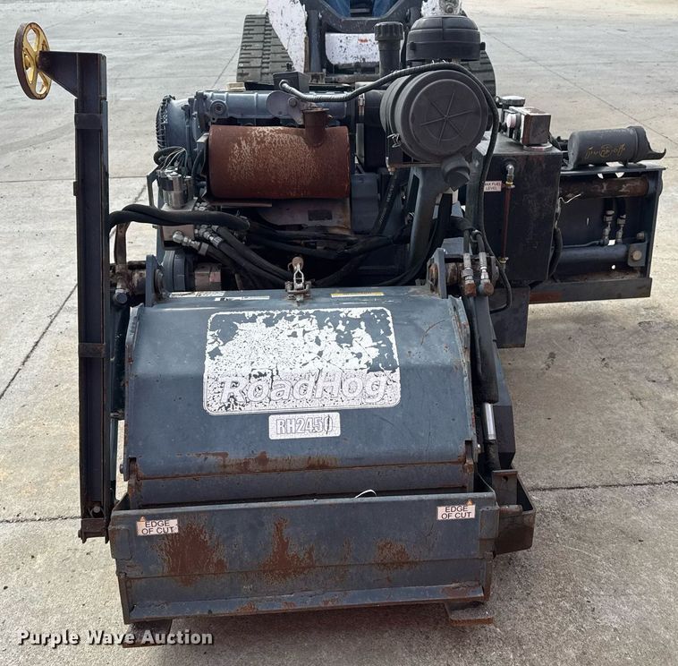 image for item DO7570 RoadHog RH2450 skid steer cold planer