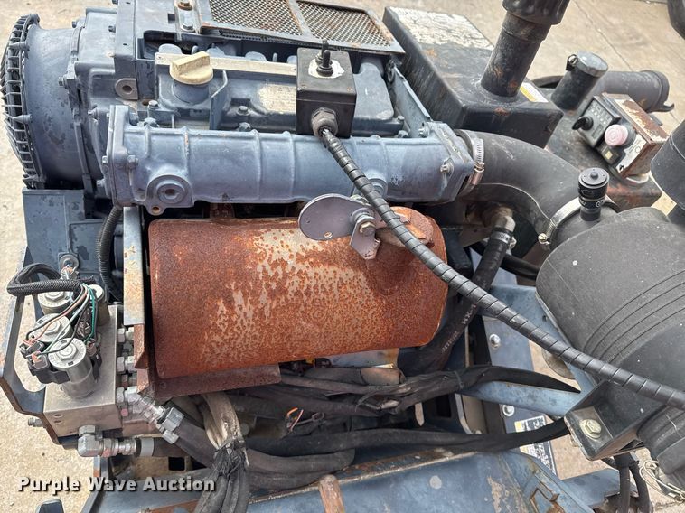 image for item DO7570 RoadHog RH2450 skid steer cold planer