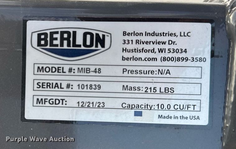 image for item DO7605 2018 Ditch Witch SK1050 compact utility loader