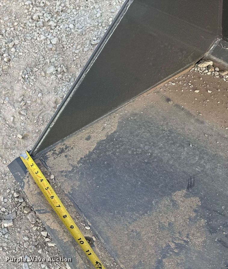 image for item DO7605 2018 Ditch Witch SK1050 compact utility loader