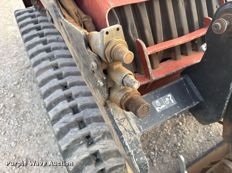 image for item DO7605 2018 Ditch Witch SK1050 compact utility loader