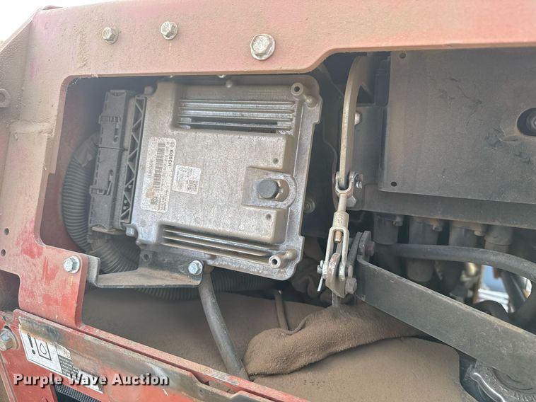 image for item DO7605 2018 Ditch Witch SK1050 compact utility loader