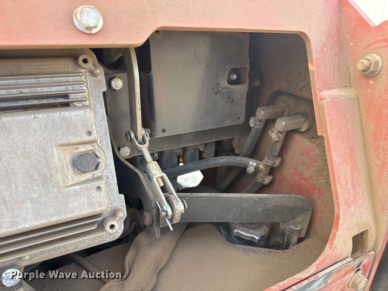 image for item DO7605 2018 Ditch Witch SK1050 compact utility loader